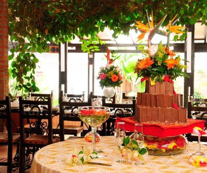 Hotel Mudejar Cali Ngoại thất bức ảnh